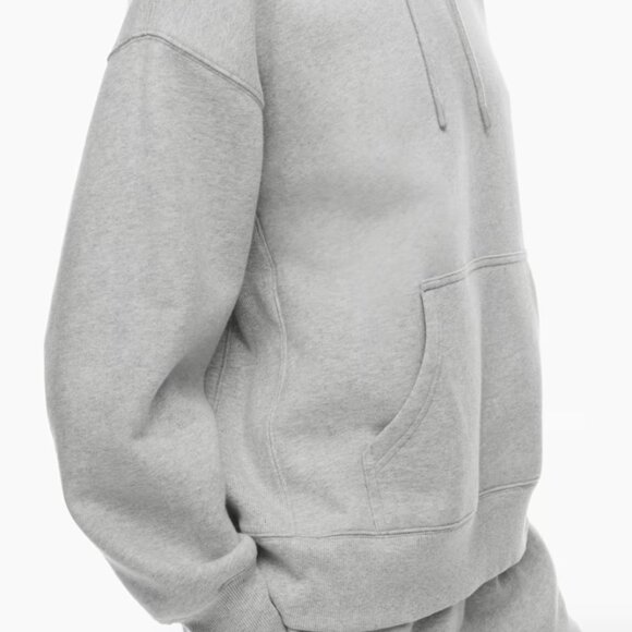 Aritzia Tna Cozy Fleece Boyfriend Hoodie - Picture 3 of 13